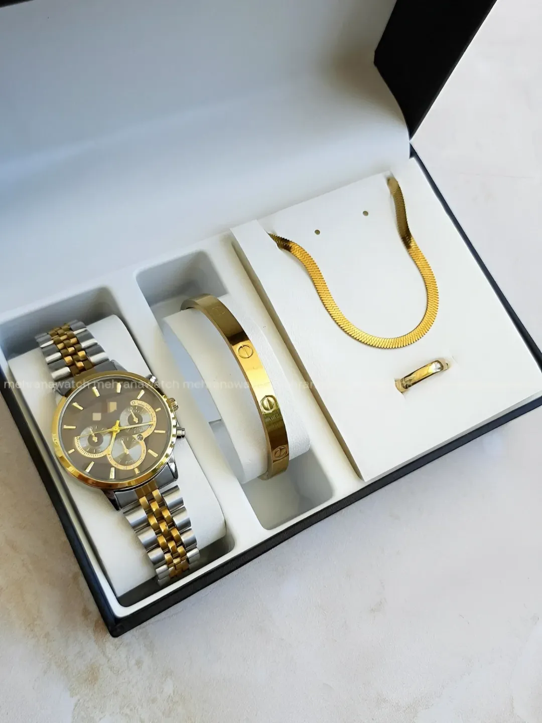 ست رومانسون